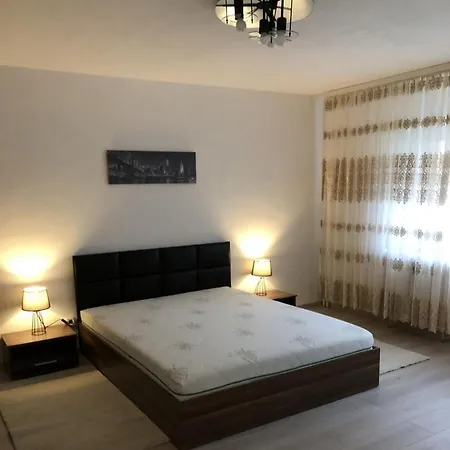 Lägenhet Apartamentul 3